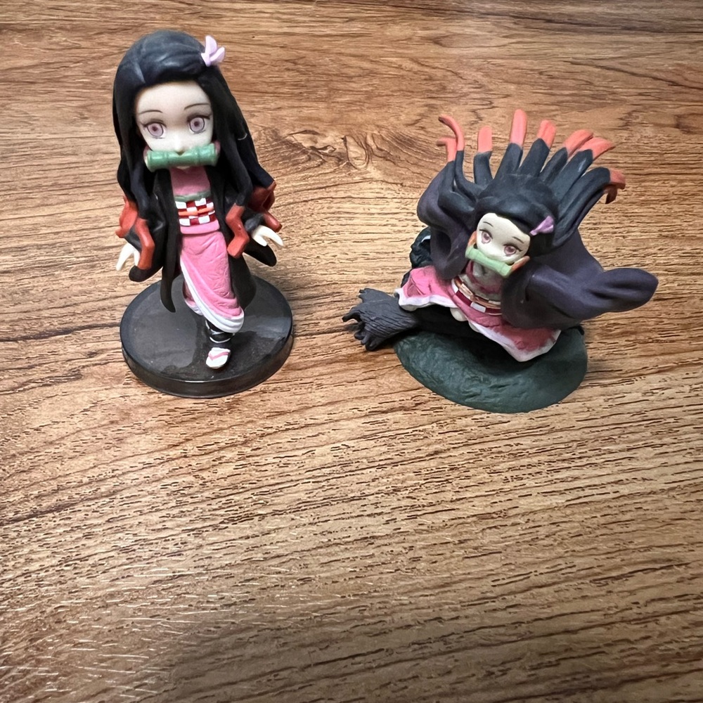 Demon Slayer Nezuko Kamado figure and keychain bundle